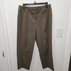 J.Jill Stretch Gray/Green Capris Size 10